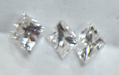 Auktion 356<br>3x Diamant-Carees, zus. 0,28 ct [1]