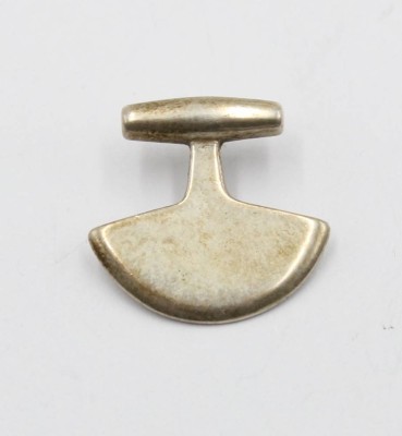 Auktion 356<br>925er Silber-Anhänger, 3,2gr., L-1,9cm B-1,9cm [1]