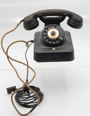 Auktion 356<br>Bakelit-Telefon, W48, Altersspuren [1]