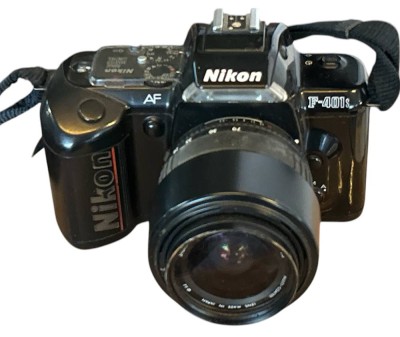 Auktion 356<br>Nikom  F-401s Spiegelreflex-Kamera mit Sigma UC Zoom 28-70 mm [1]