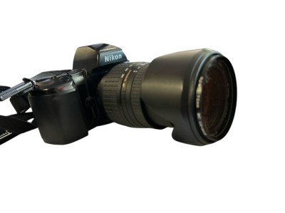 Auktion 356<br> Nikom  F-801s Spiegelreflex-Kamera mit Sigma  Zoom 28-300mm, gut erhalten [1]